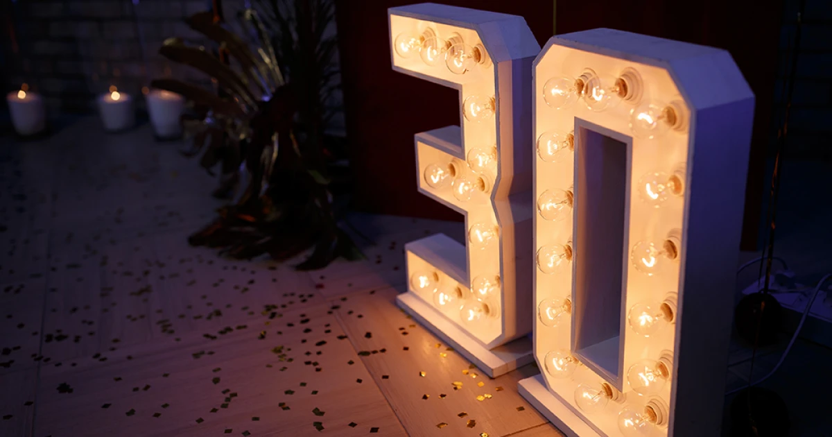 30 Years of Texting: How SMS Changed the Way the World Communicates